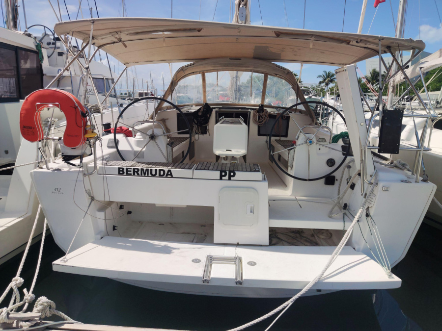 Photo #1 - Dufour 412 GL (BERMUDA) in Guadeloupe, La Marina - 28619