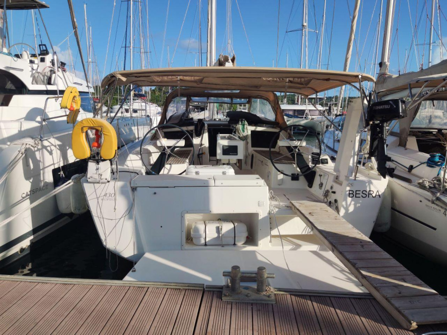Photo #1 - Dufour 430 GL (BESRA) in Martinique - 28965