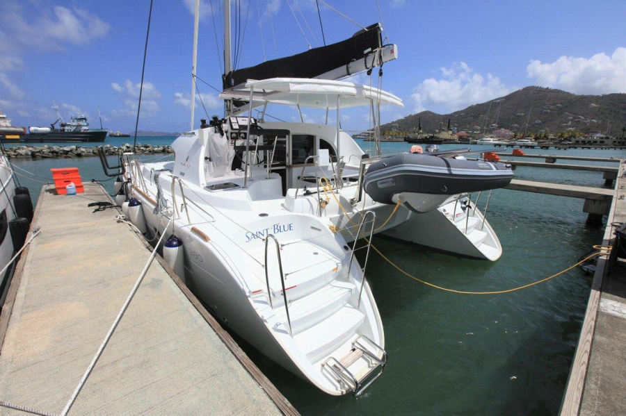 Photo #1 - Lagoon 380 - 3 cab. (Saint Blue) in BVI, Tortola, Ritter House Marina - 29056