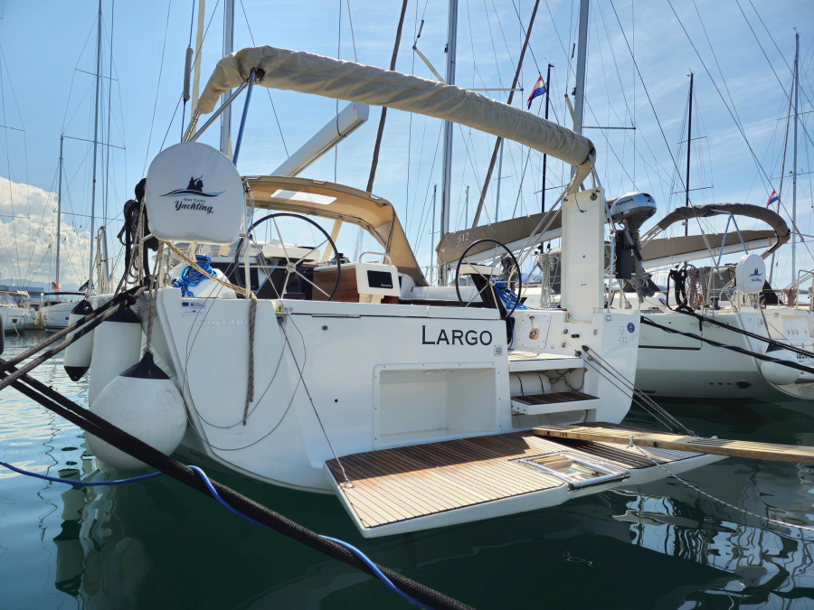 Largo - 2