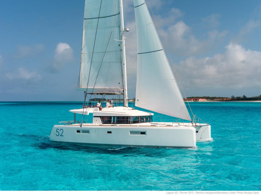 Photo #1 - Lagoon 52 - 6 + 2 cab. (VELAR) in de Mallorca, Marina Naviera Balear - 29411