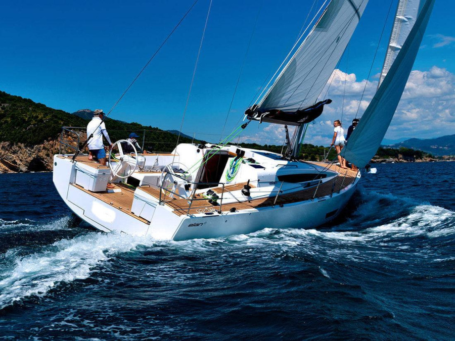 Photo #1 - Elan E5 (Lina) in Marina Kremik - 29440