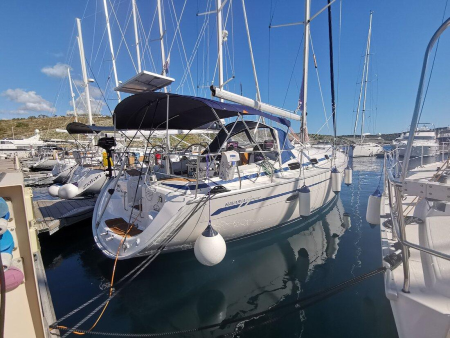 Photo #1 - Bavaria 42 Cruiser (Sea King) en Marina Kremik - 29488