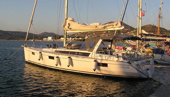 Photo #1 - Oceanis 48 - 5 cab. (Pherousa) in main port - 29614