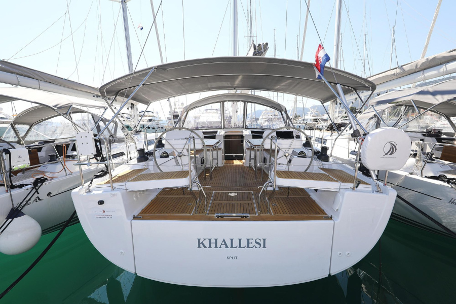 Khaleesi - 2