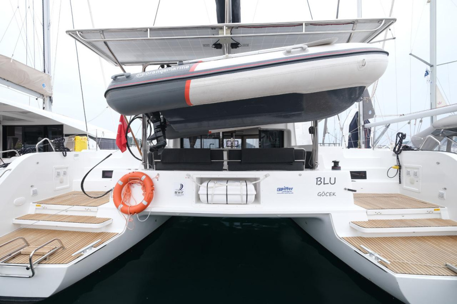 Blu - 2