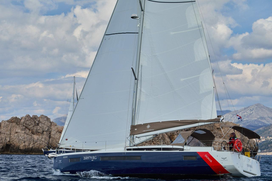Photo #1 - Sun Odyssey 490 - 5 + 1 cab. (Donar) in Marina Kremik - 29796