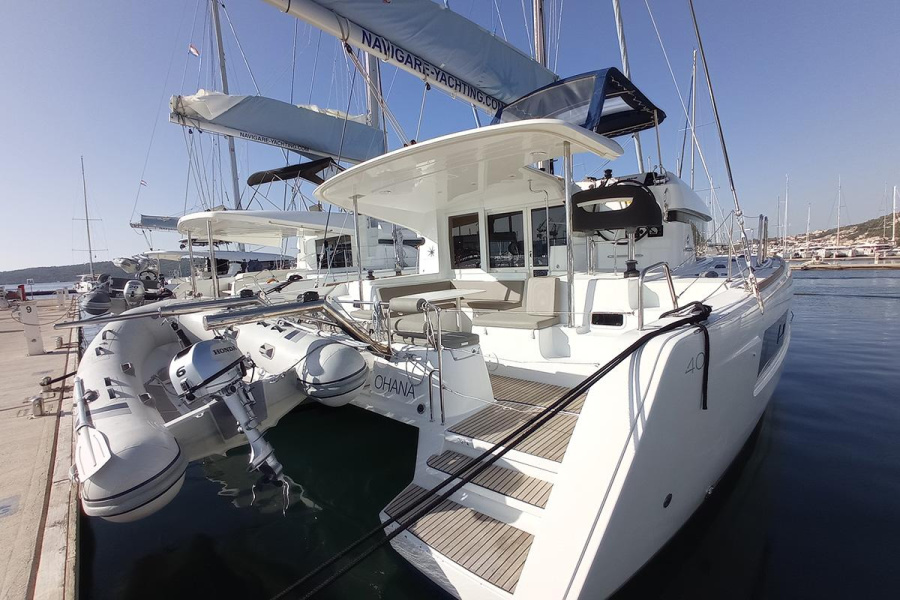 Photo #1 - Lagoon 40 - 4 + 2 cab (Ohana) in Yachtclub Seget (Marina Baotić) - 29862