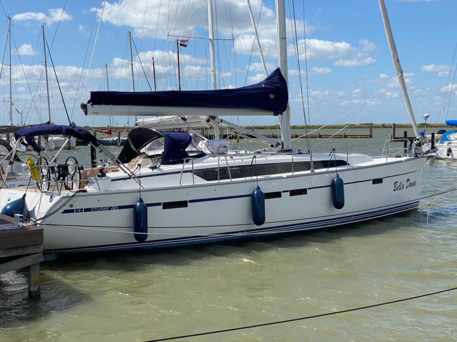 Photo #1 - Bavaria Cruiser 46 - 4 cab. (Bella Donna) in Ijsselmeer/ Haven - 29942