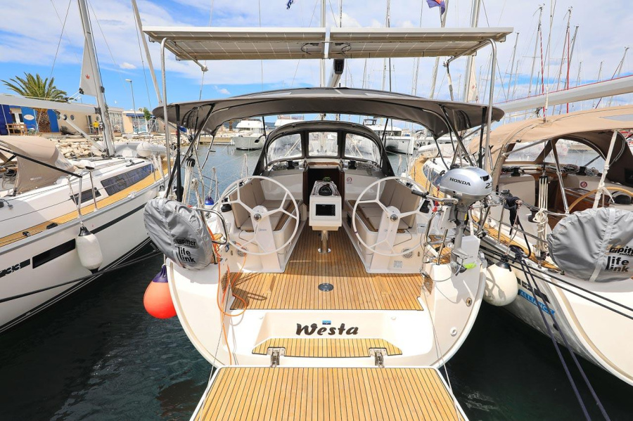 Photo #1 - Bavaria Cruiser 37 - 3 cab. (Westa) en Marina Kornati - 30004