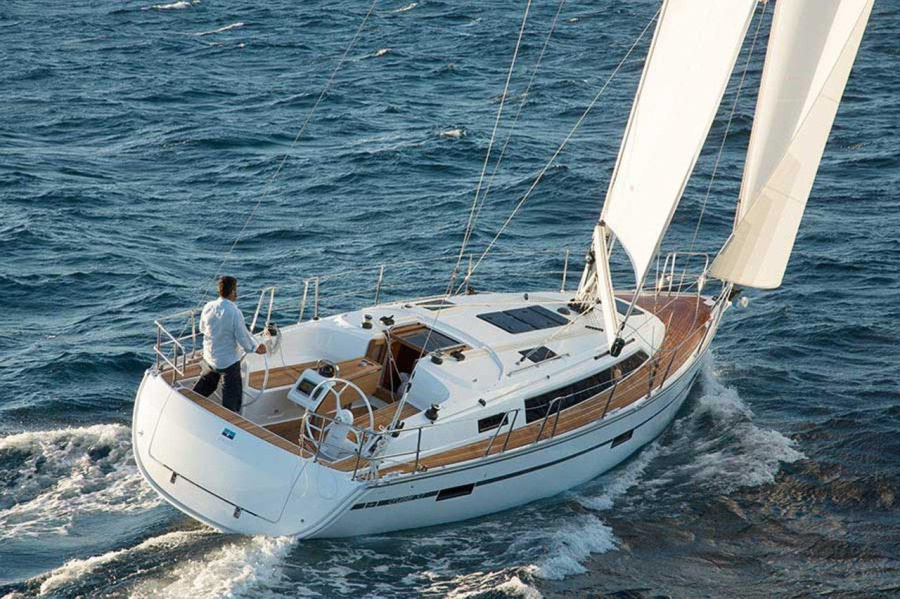 Photo #1 - Bavaria Cruiser 41 - 3 cab. (Bella) in Marina Punat - 30043