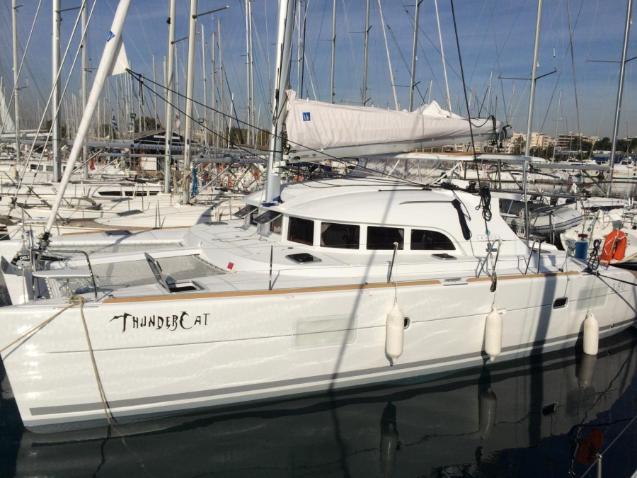 Photo #1 - Lagoon 380 - 4 cab. (ThunderCat) in main port - 30327