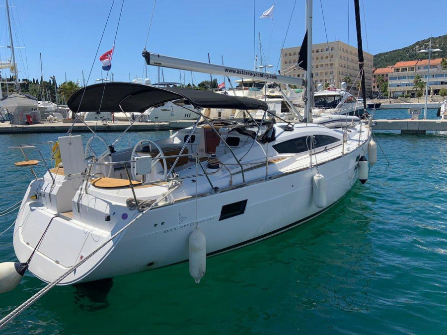 Photo #1 - Elan 444 Impression (Živa) in ACI Marina - 30379