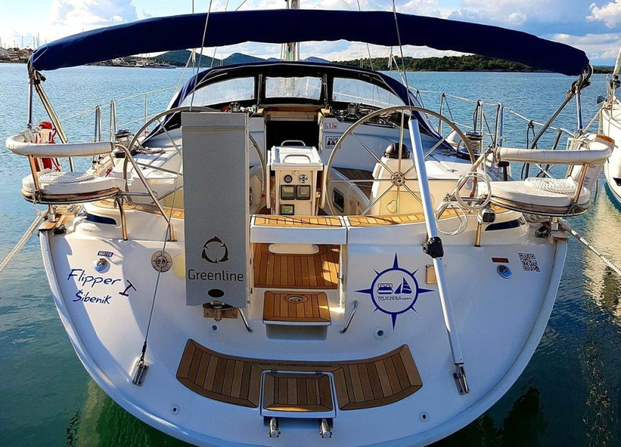 Photo #1 - Bavaria 44 (Flipper I) in Murter, ACI Marina Jezera - 30558