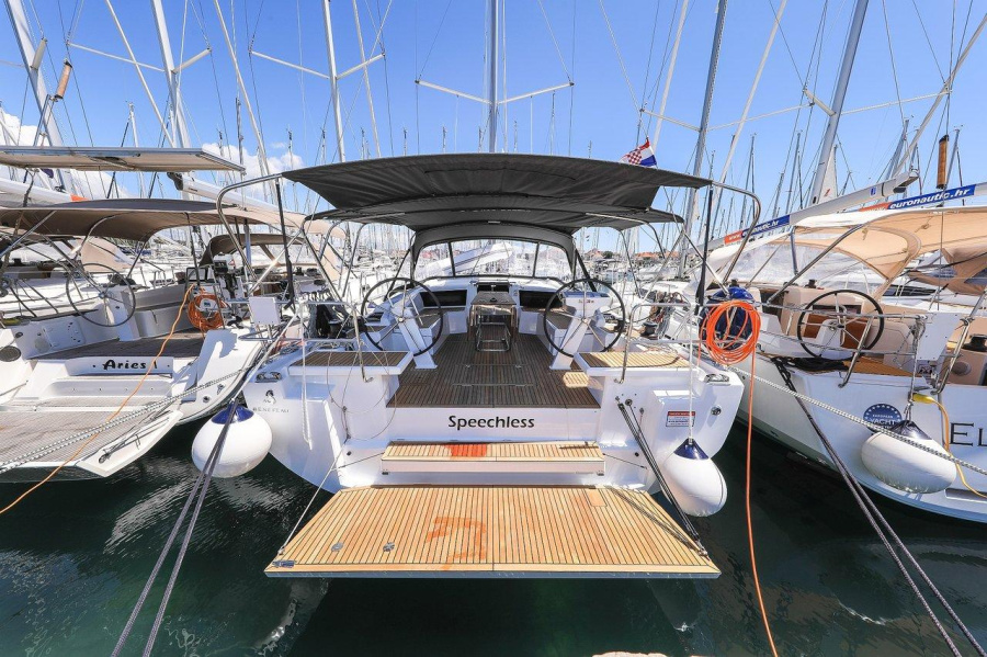 Photo #1 - Oceanis 46.1 (Speechless) en Marina Kornati - 30583