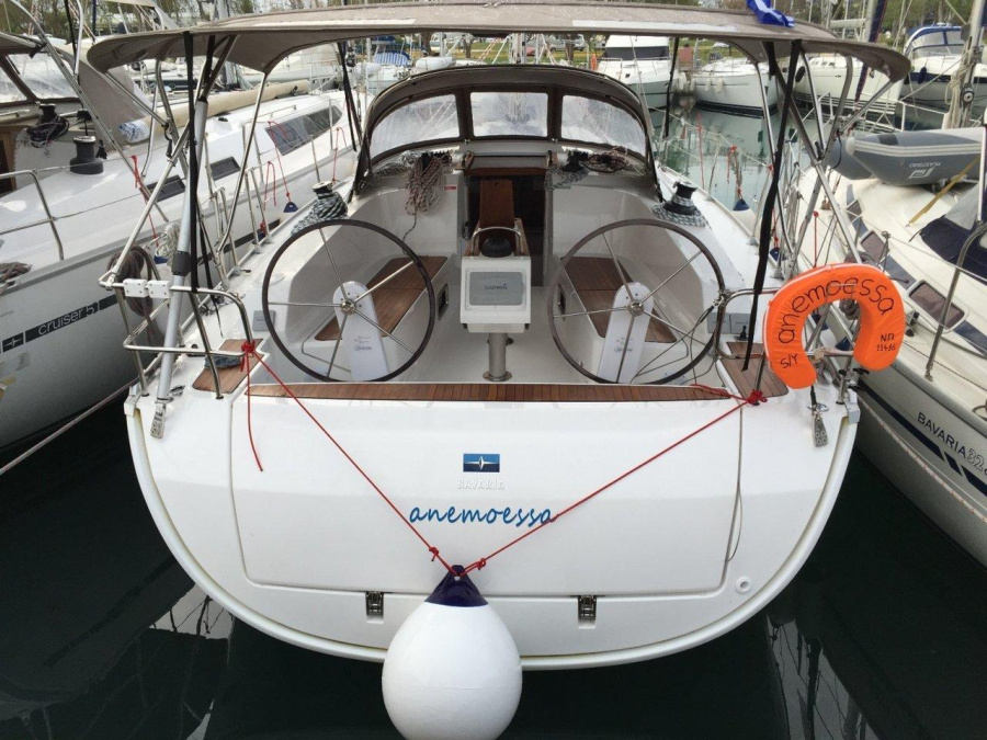 Photo #1 - Bavaria Cruiser 41 - 3 cab. (Anemoessa) en Main Port - 30608