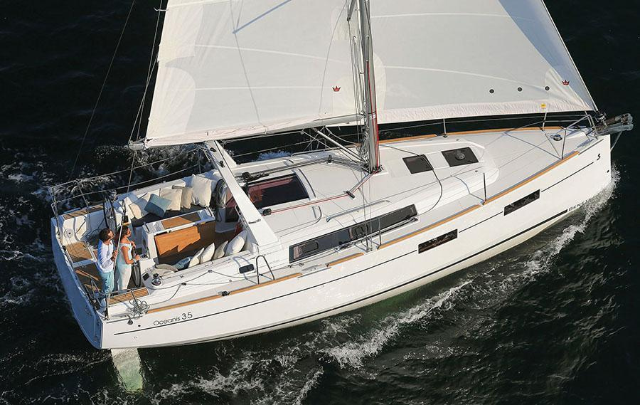 Photo #1 - Oceanis 35 (Minta) en Martı Marina - 30673