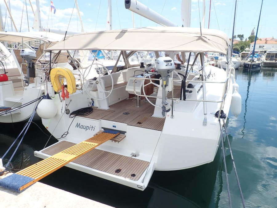 Photo #1 - Bavaria C42 (Maupiti) in Marina Šangulin - 30817