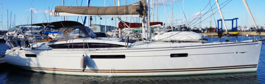 Photo #1 - Jeanneau 53 - 5 + 1 cab. (Christianna 12) en Athens, Alimos marina - 30848