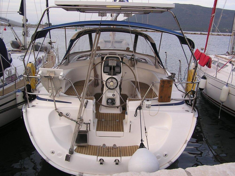Photo #1 - Bavaria 39 Cruiser (Julia) in Lefkas main port - 31368