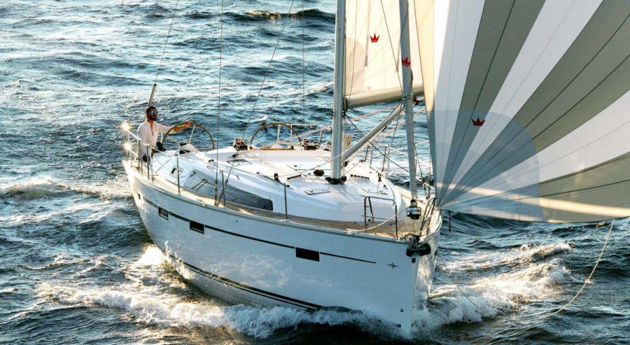 Photo #1 - Bavaria Cruiser 41S (Rebel Rebel) en Marina - 31385