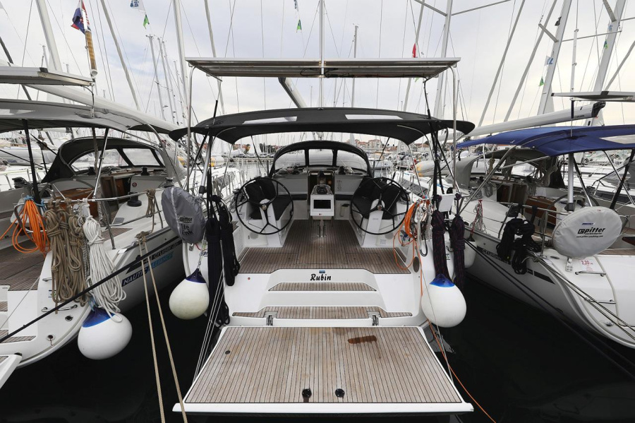 Photo #1 - Bavaria Cruiser 46 - 4 cab. (Rubin) en Marina Kornati - 31451
