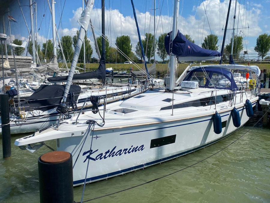 Photo #1 - Bavaria C42 (Katharina) in Ijsselmeer/ Haven - 31470