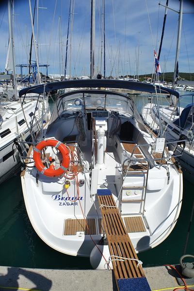 Photo #1 - Oceanis Clipper 423 - 4 cab. (Brava) in D-Marin Dalmacija Marina - 31715