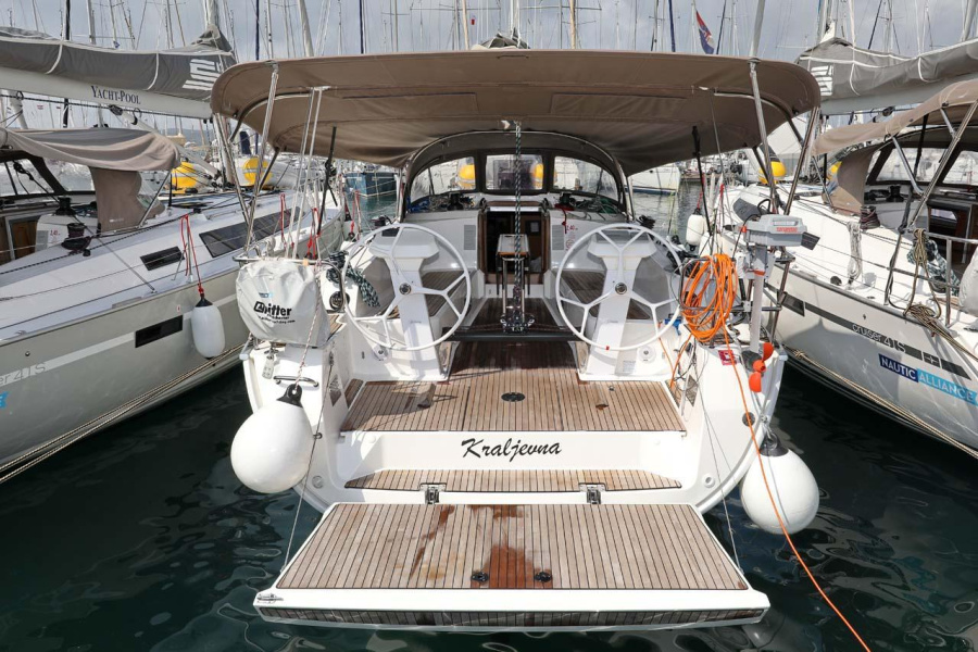 Photo #1 - Bavaria Cruiser 41S (Kraljevna (19)) in Marina Hramina - 31746