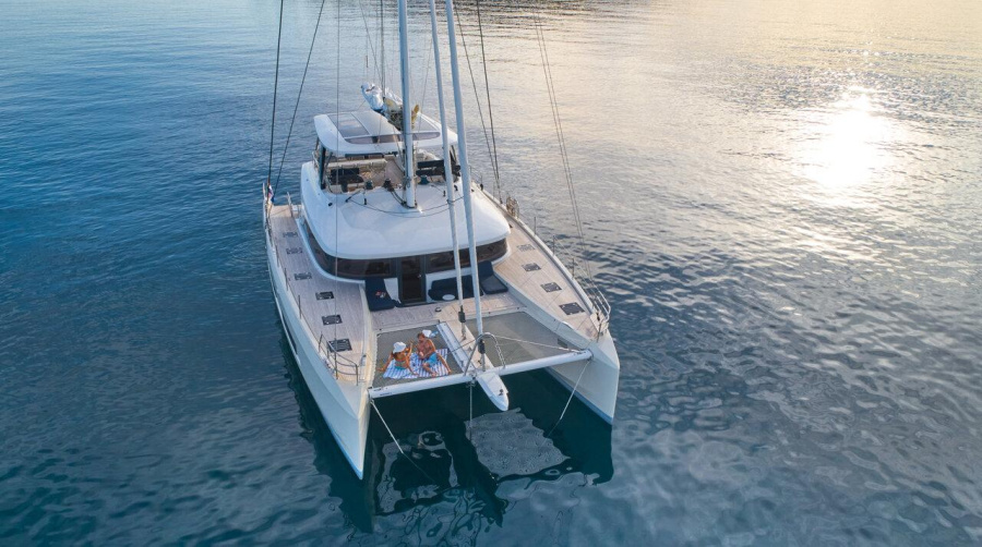 Photo #1 - Lagoon Sixty 5 (Amada Mia - CREWED) en Marina Nava - 31972