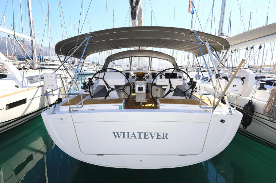 Photo #1 - Hanse 458 - 3 cab. (Whatever) in Marina - 31994