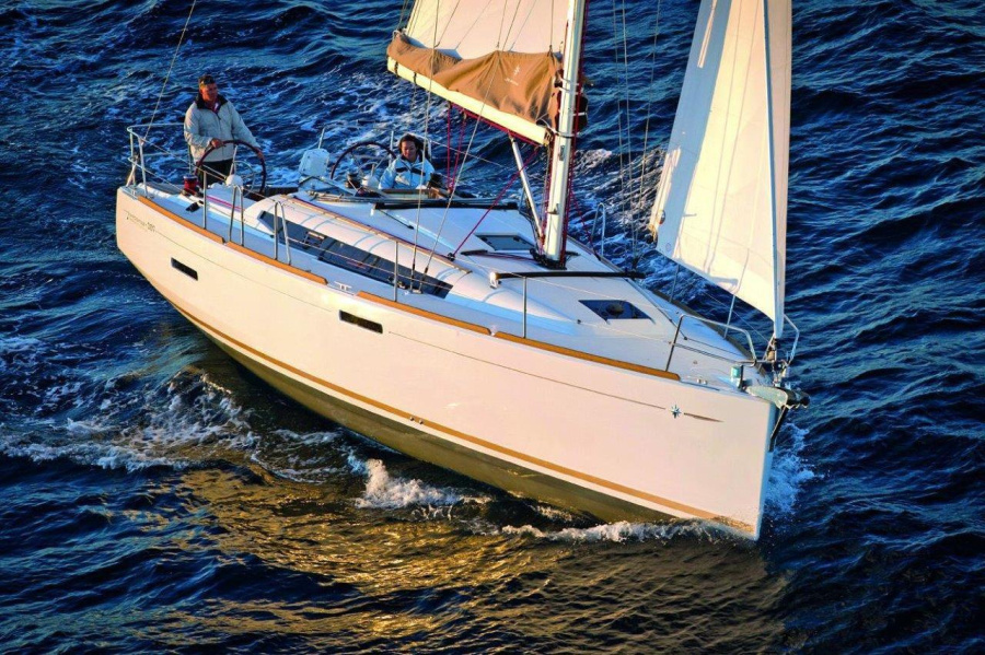 Photo #1 - Sun Odyssey 389 (Carelli) en BVI, Tortola, Ritter House Marina - 32109