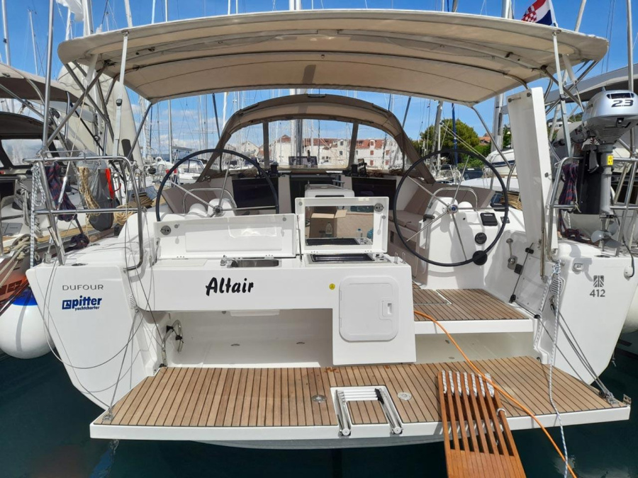 Photo #1 - Dufour 412 (Altair) in Marina Hramina - 32269