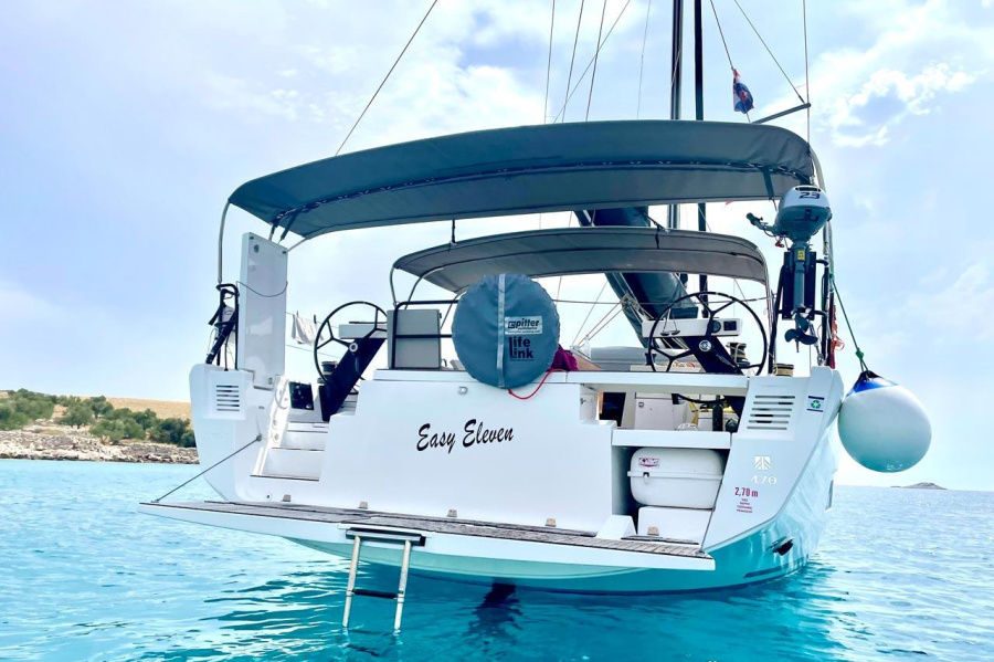 Photo #1 - Dufour 470 performance - 4 cab. (Easy Eleven) en Marina Polesana - 32272