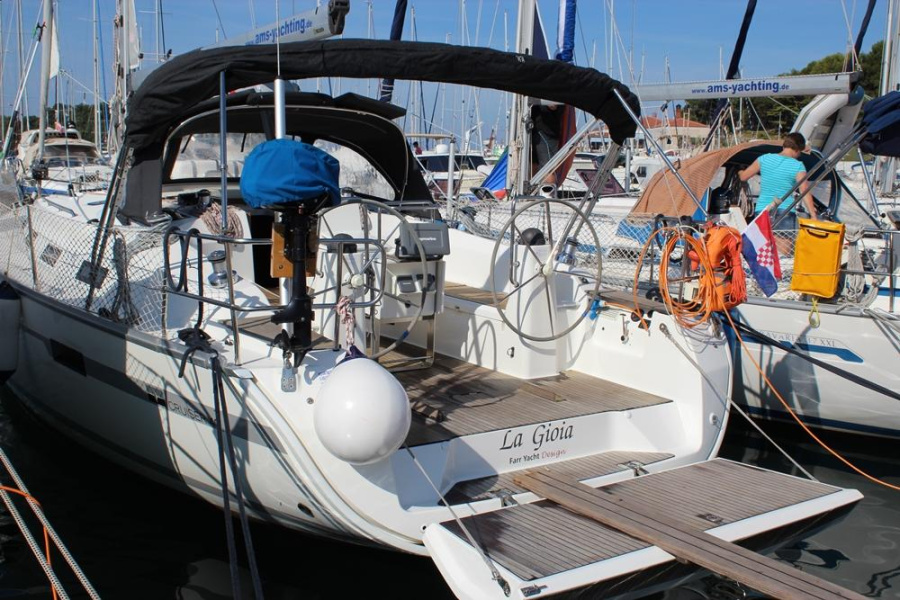 Photo #1 - Bavaria Cruiser 40 (La Gioia) en Marina - 32344