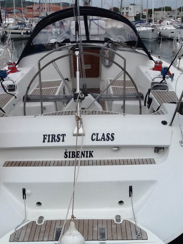 Photo #1 - First 47.7 - 4 cab. (First Class 2) in Marina Betina - 32360
