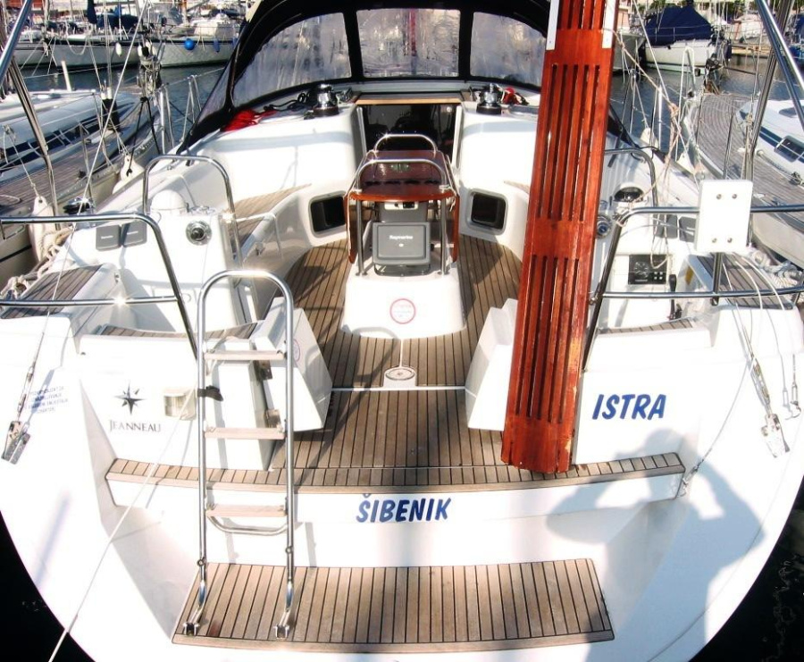 Photo #1 - Sun Odyssey 44i (Istra) en Marina Betina - 32373