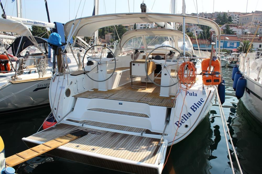 Photo #1 - Bavaria Cruiser 45 - 4 cab. (Bella Blue) en Marina - 32383