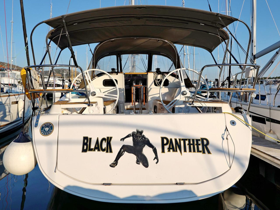Photo #1 - Elan Impression 40 (Black Panther) in Marina Mandalina - 32466