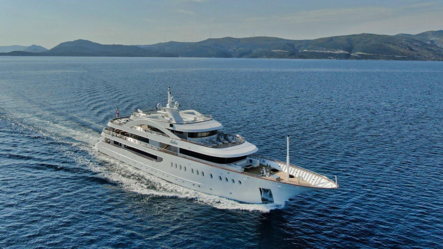 Photo #1 - MY Custom Anthea (Anthea) in ACI Marina - 32499
