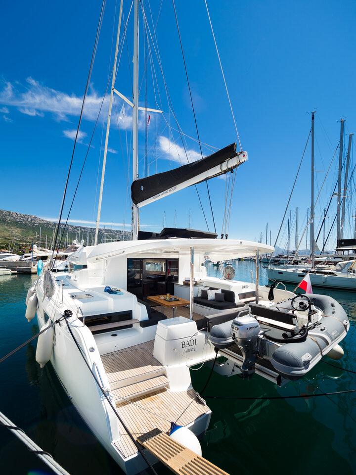 Photo #1 - Lagoon 50 - 6 + 1 cab. (Badi) in Marina - 32517