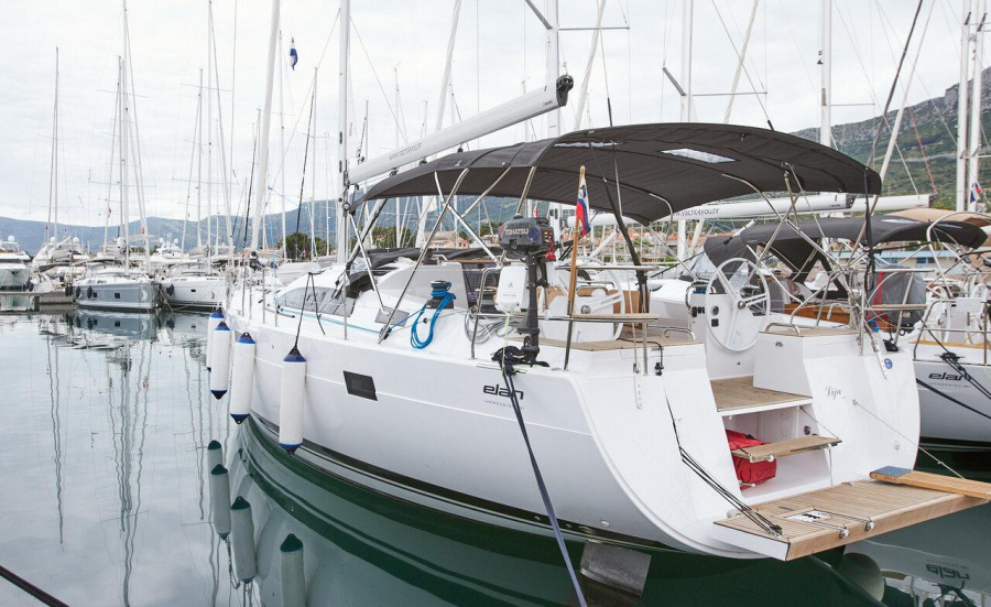Photo #1 - Elan Impression 50.1 (Lija) en Marina - 32522