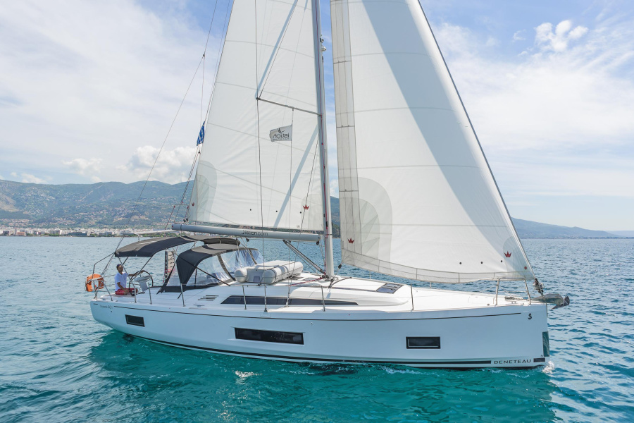 Photo #1 - Oceanis 46.1 (Paradisea) in Gouvia Marina - 32540