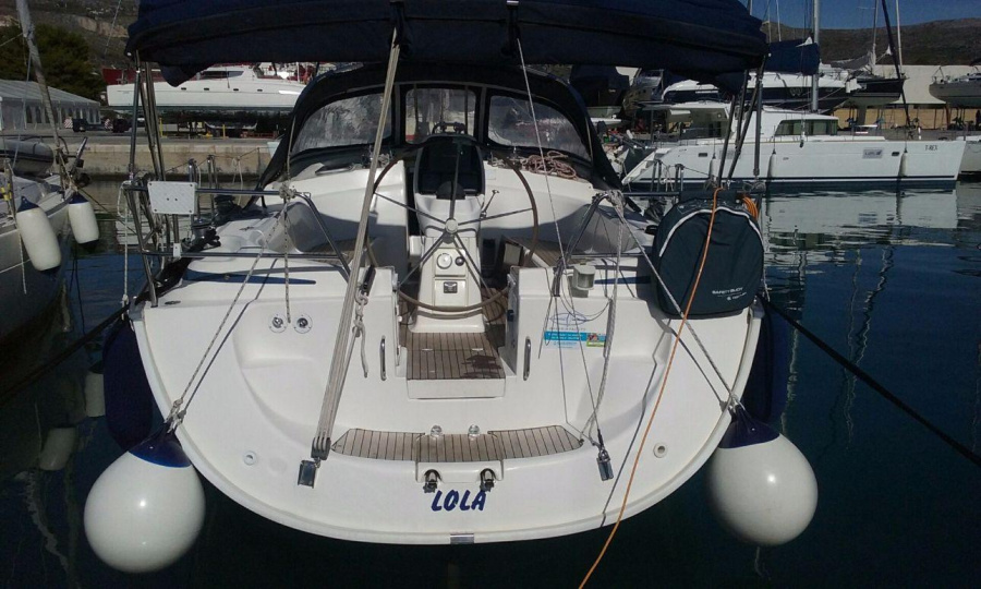 Lola - 2