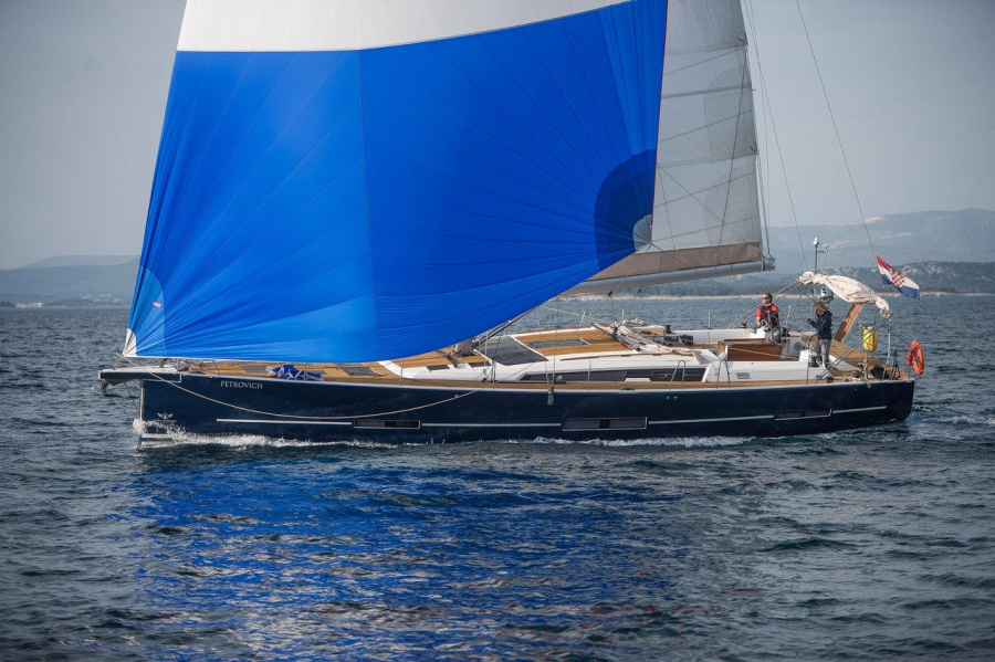 Photo #1 - Dufour 560 GL - 4 + 1 cab. (Petrovich) en Marina Kremik - 32698