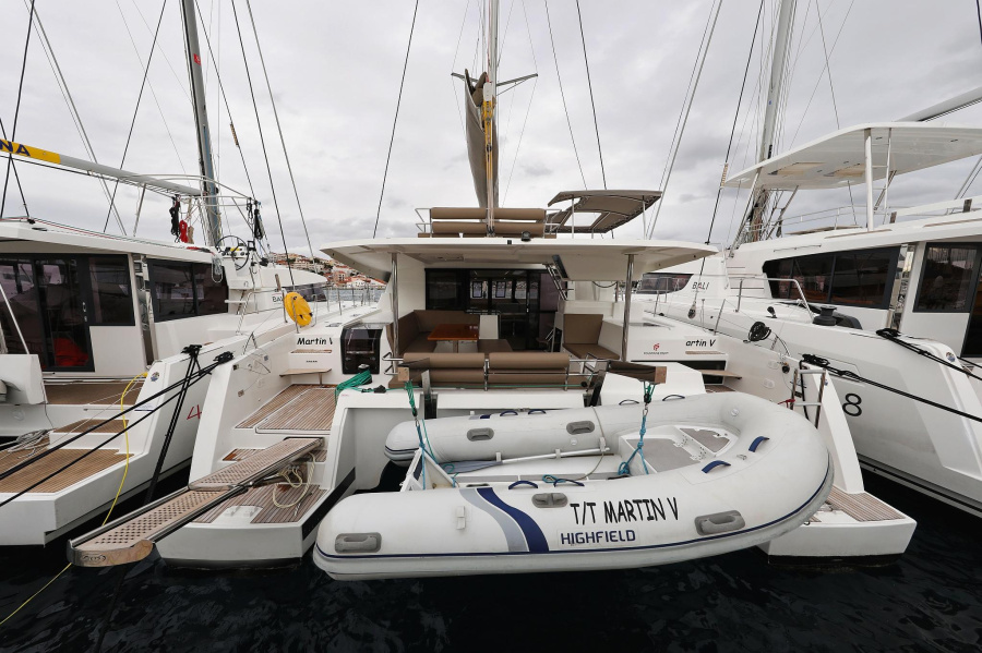 Photo #1 - Fountaine Pajot Saona 47 Quintet - 5 + 1 cab. (Martin V) in Marina Frapa - 32764