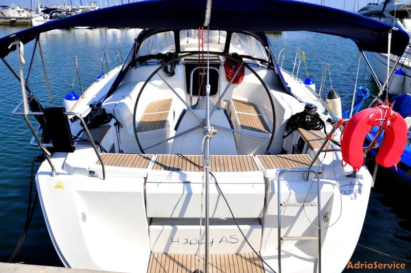Photo #1 - Dufour 44 - 4 cab.* (Happy AS) in  - 32875