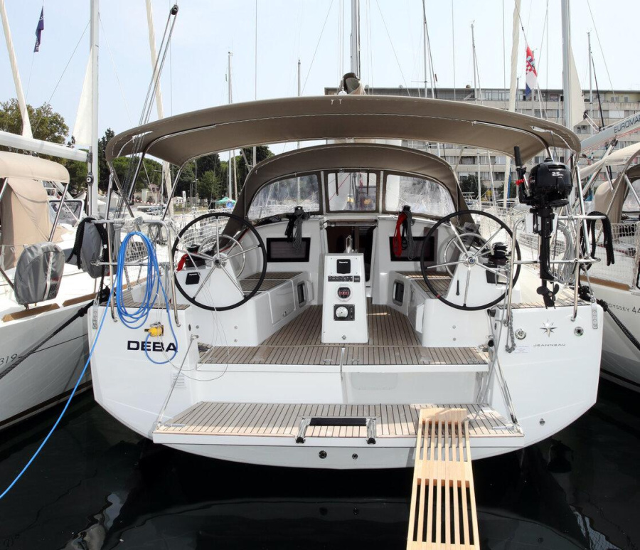Photo #1 - Sun Odyssey 410 - 3 cab. (Deba) en ACI Marina - 32966