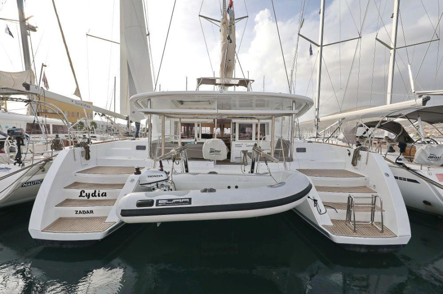 Photo #1 - Lagoon 450 F - 4 + 2 cab. (Lydia) in Marina (ex.SCT) - 33095