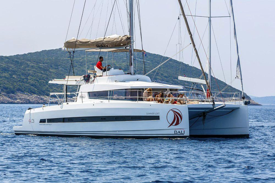 Photo #1 - Bali 4.3 - 4 + 2 cab. (Summer Loft) in Marina Kornati - 33338